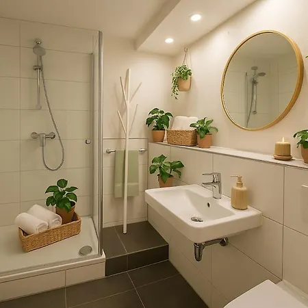 Stylish Old Town With Free Parking And A Balcony Near The Cathedral اوغسبورغ